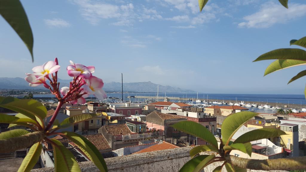 Casa Delle Pomelie - Taormina & Etna Panoramic Views Διαμέρισμα Riposto Δωμάτιο φωτογραφία